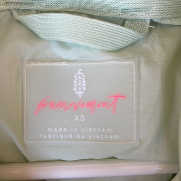 Free people light teal packable hooded jacket xs tags no longer attached - Picture 7 of 8